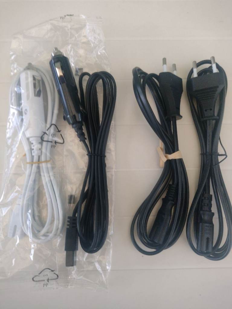 Brand New! 4 Cables/Leads for Vehicle Mini Fridges etc; See the photos & details below!