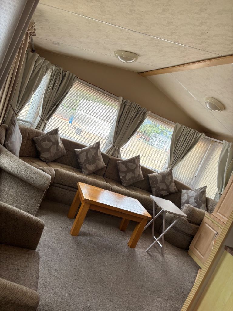 Caravan / mobile home for rent 