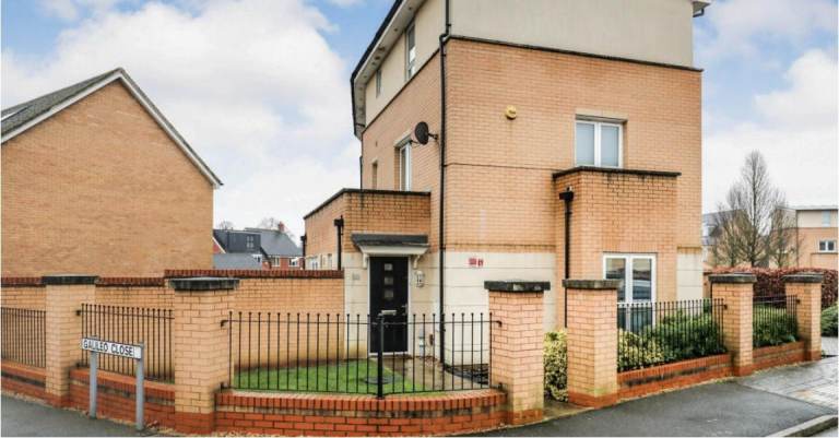 4 Bed Semi-Detached House, Einstein Crescent, Duston, Northampton NN5