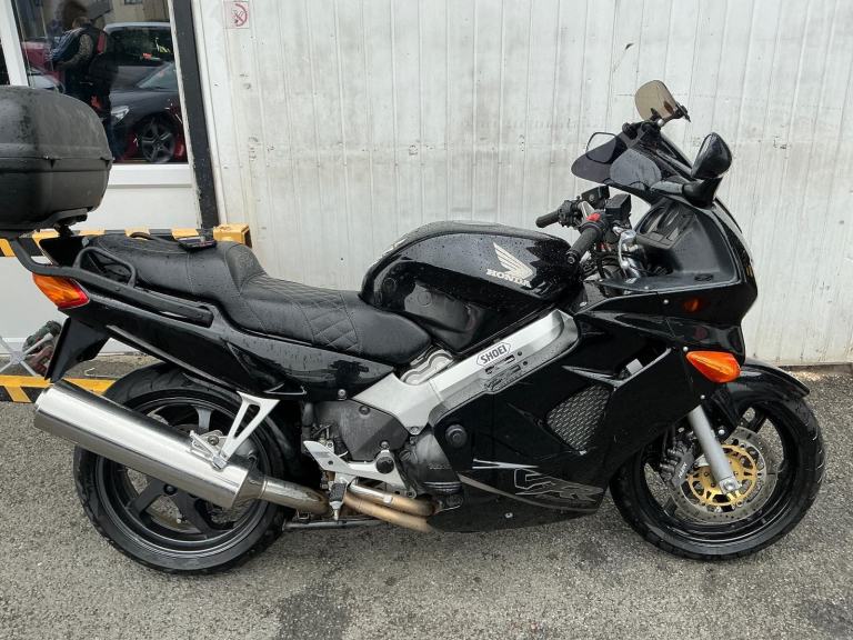Honda VFR 800