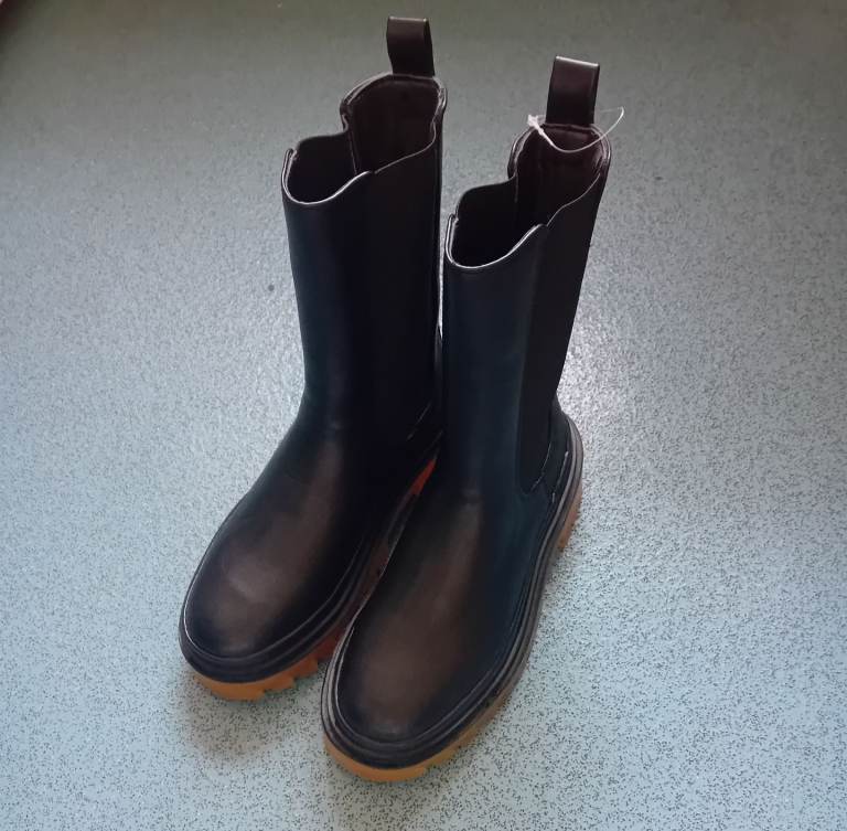 Brand new Chelsea boots 