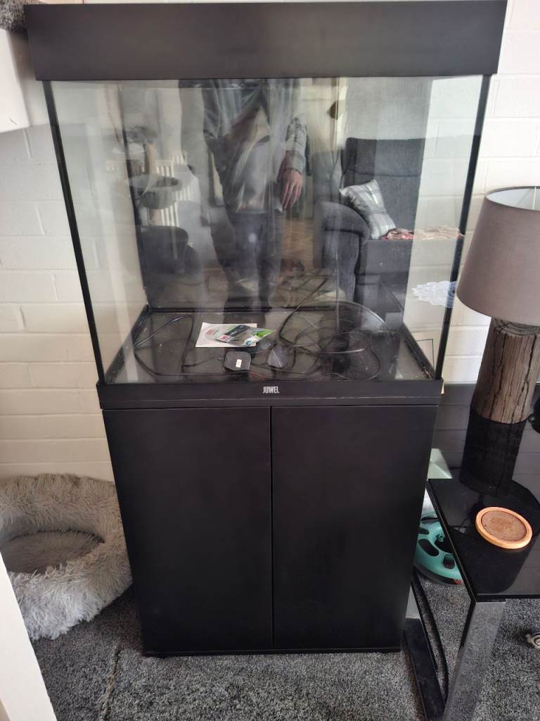 Juwel Lido 120 Marine/Tropical  Aquarium Fish Tank And Stand.  Complete Setup.