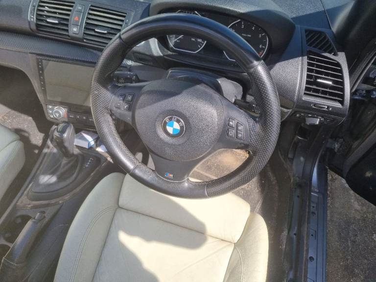 Bmw 1 series leather interior 