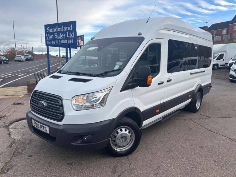 2018 Ford Transit 2.2 TDCi 125ps H3 18 Seater Trend NA DIESEL Manual