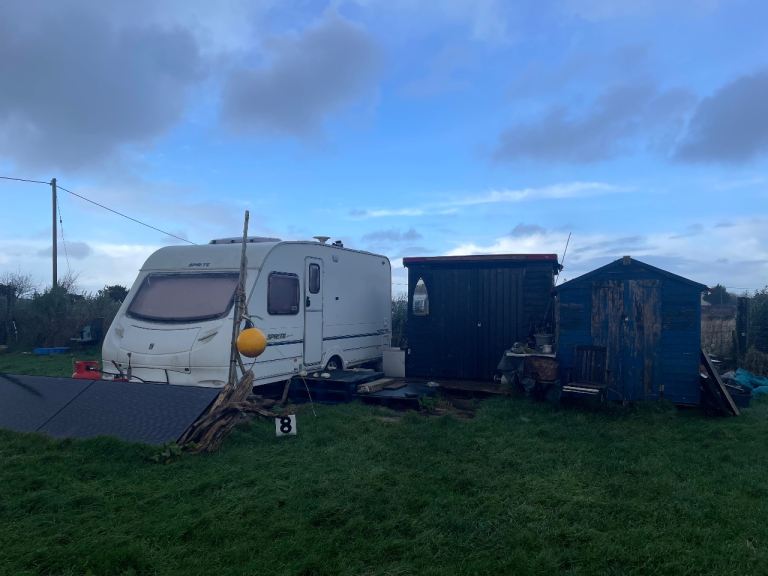 Caravan off grid full set up