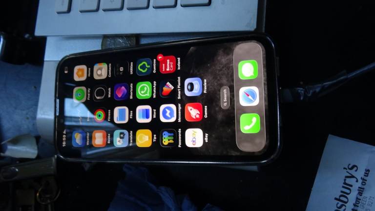 iPhone 13   256GB Unlocked to all networks , 