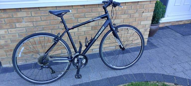 Specialized Sirrus Sport (53cm) hybrid bike