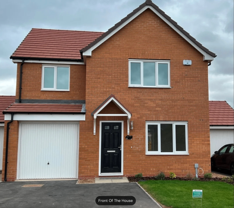 4 Bed Detached House, Meggitt Avenue CV6