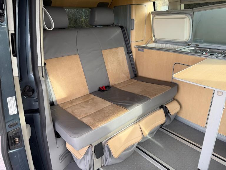 2008 Volkswagen TR-PORTER CALIF SE 174 A SE 174BHP DSG DIESEL Automatic