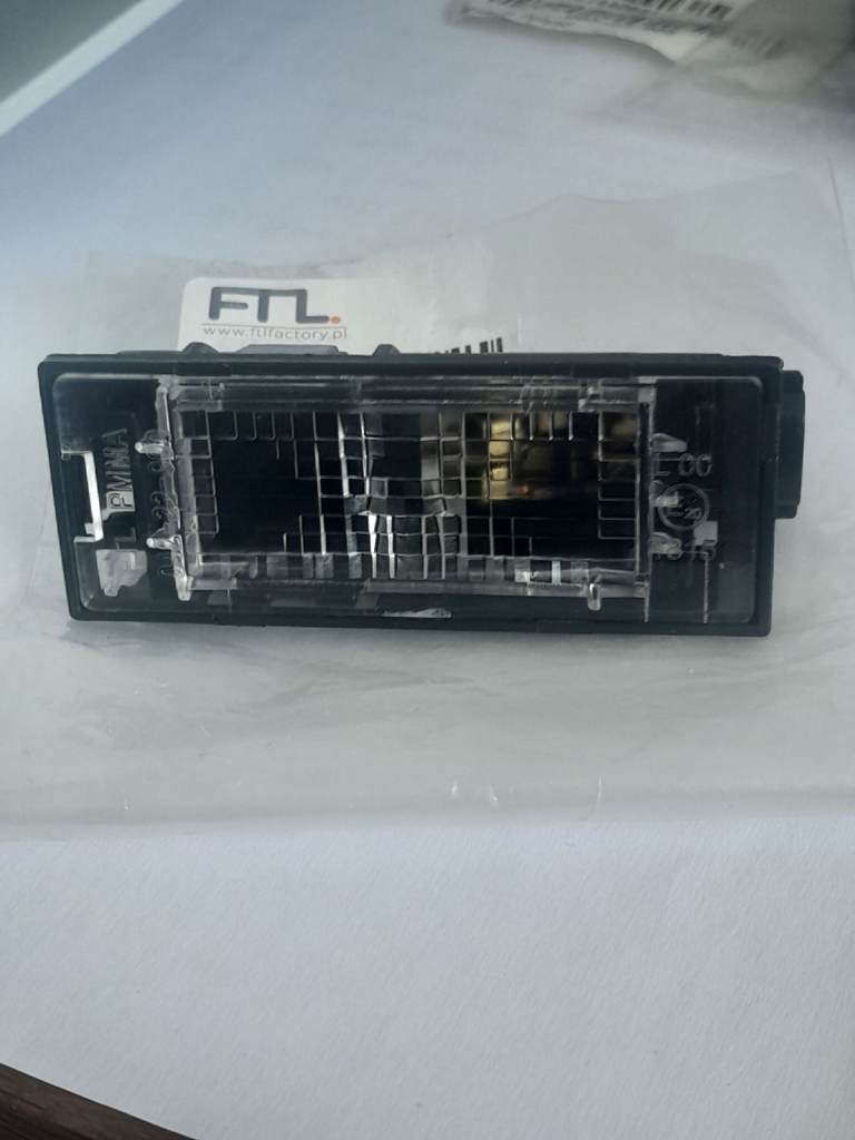 Number plate lamp/Light fits Vauxhall..Nissan and Renault  vehicles.