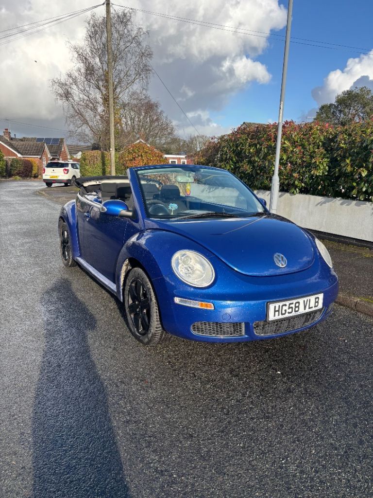 Volkswagen, BEETLE, Convertible, 2009, Manual, 1595 (cc), 2 doors