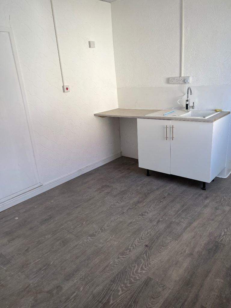 Self-Contained Studio to Rent – Stoke-on-Trent – £450 pcm (Bills Included)