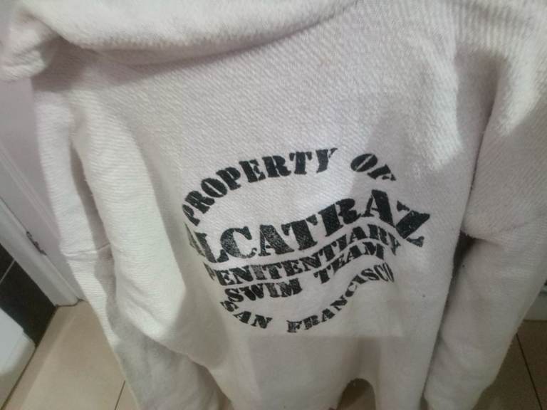 Vintage Alcatraz penitentiary swim team white hoodie top good condition. 