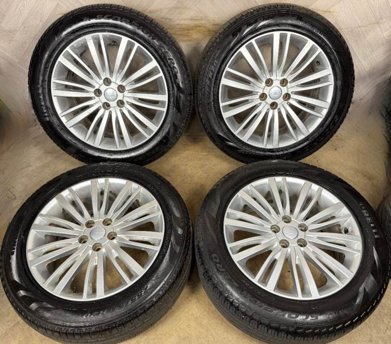 20'' GENUINE LAND ROVER DISCOVERY 5 SILVER 1011 RANGE ROVER SPORT ALLOY WHEELS TYRES ALLOYS 5X120