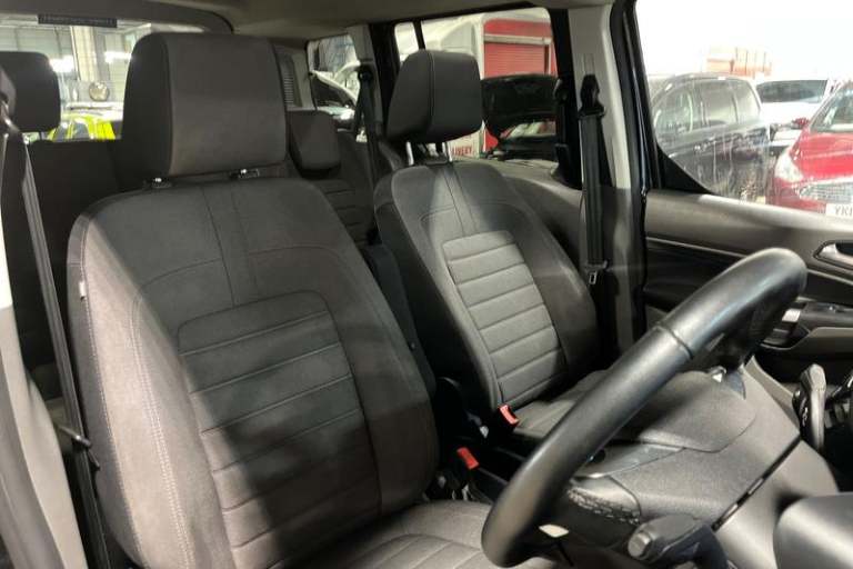 2021 Ford Tourneo Connect 1.5 EcoBlue 120 Titanium 5dr Manual MPV Diesel Manual