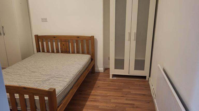 Modern Furnished Double Room – Ensuite – Tulse Hill (All Bills Included)
