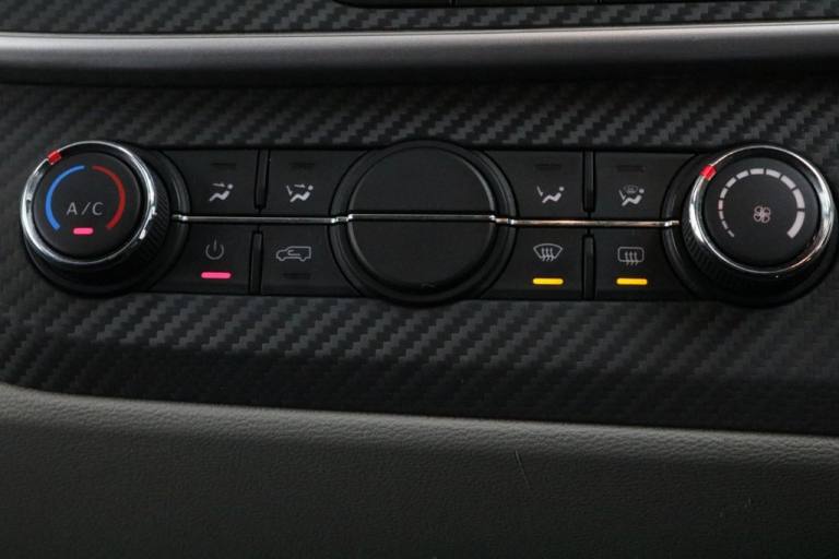 2022 Maxus Deliver 9 2.0 D20 Base RWD 150 BHP L2 MWB Tipper Euro 6 ULEZ Free TIPPER Diesel Manual