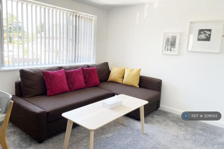 2 bedroom flat in Laburnum Road, Oxford, OX2 (2 bed) (#3016143)