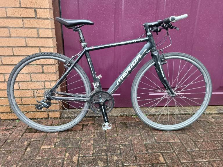 Merida Speeder Hybrid Bike - Frame size S (49cm)