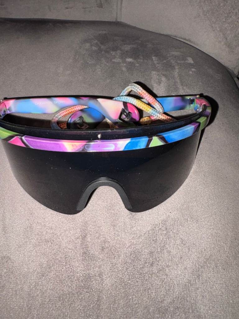 image for Ski Glasses - (men's / women's)