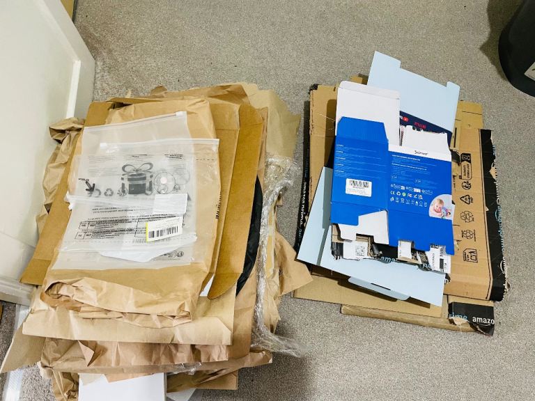 Free Amazon Cardboards, Boxes & Packing Bags – Collection Only