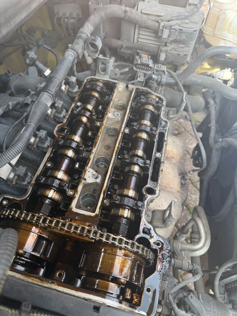 Yellow 2014 1.2L limited edition Vauxhall corsa breaking for parts 