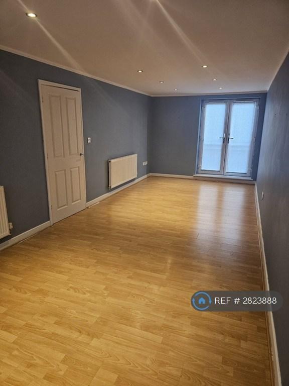 2 bedroom flat in Edward Street, Burton On Trent, DE14 (2 bed) (#2823888)
