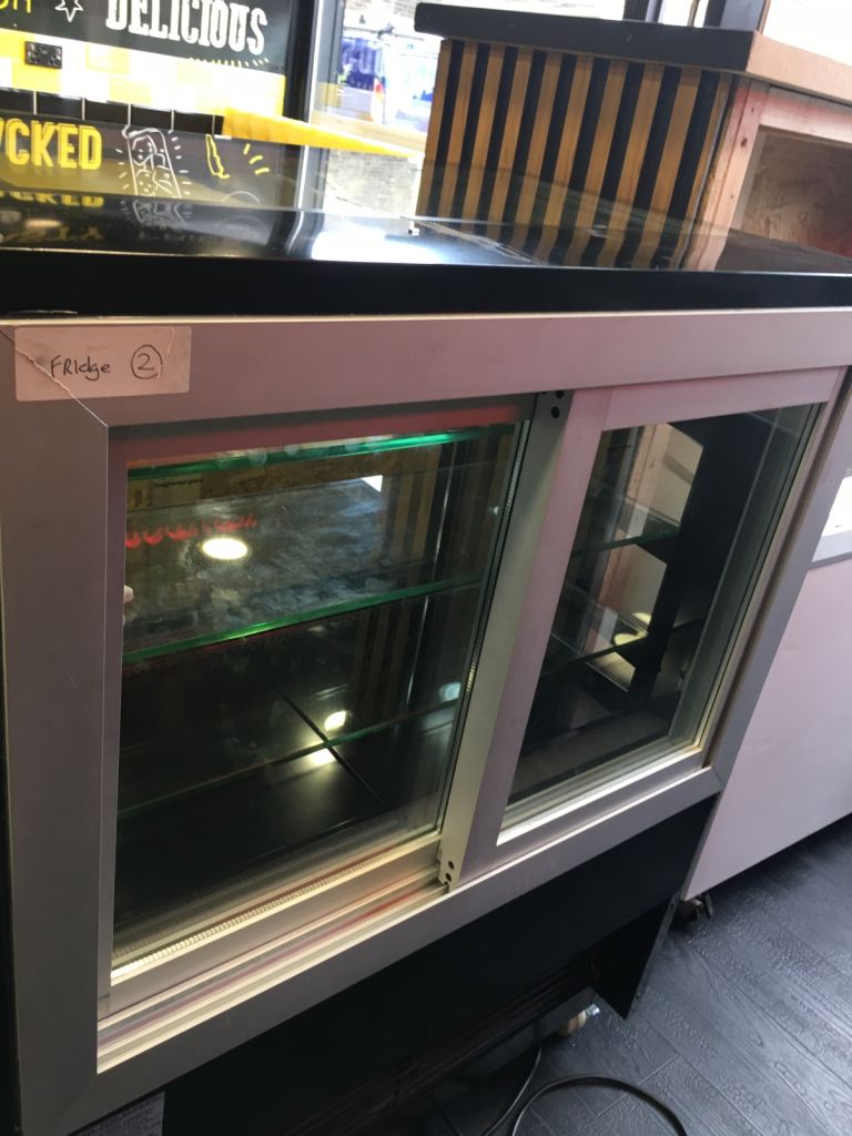 Like new cake display