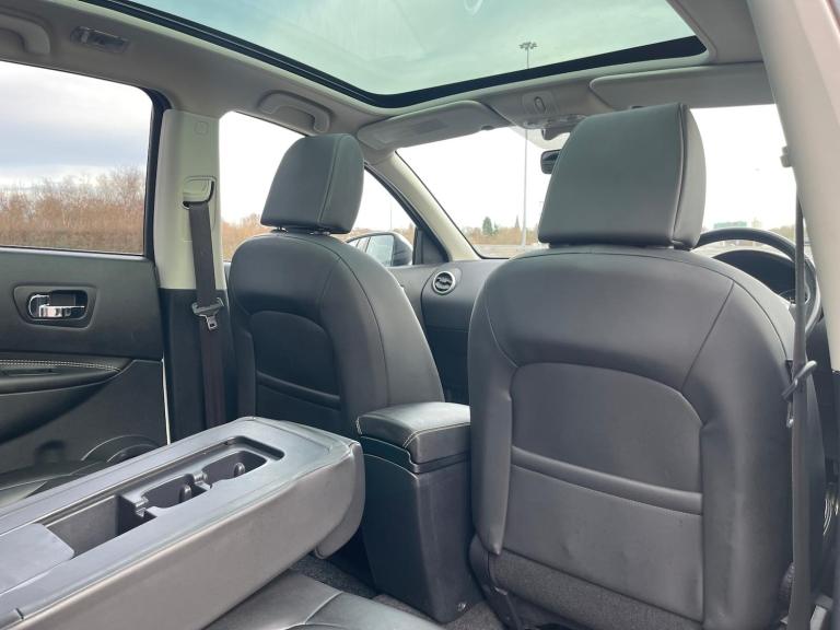 2013 Nissan Qashqai+2 2.0 dCi Tekna 5dr 4WD Auto HATCHBACK Diesel Automatic