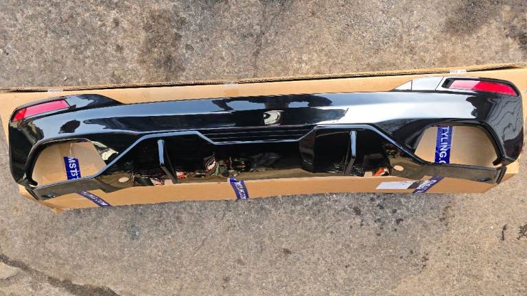 Bmw G30 rear diffuser 