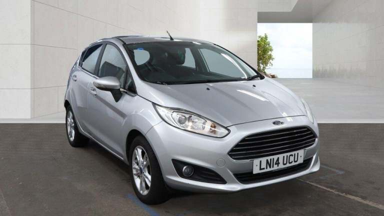 2014 Ford Fiesta 1.25 82 Zetec 5dr HATCHBACK PETROL Manual