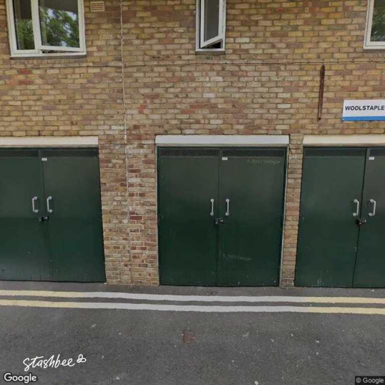 Garage to rent in London (SE16) | Stashbee
