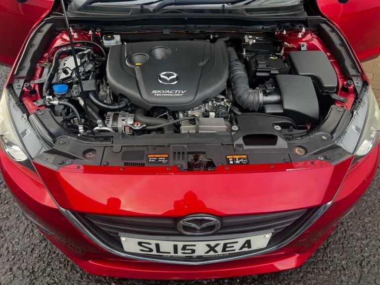 MAZDA MAZDA3 2.2 SKYACTIV-D SE Nav Fastback Euro 6 (s/s) 4dr 2015