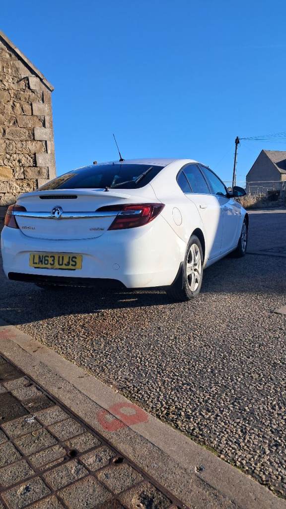 Vauxhall, INSIGNIA, Hatchback, 2013, Manual, 1956 (cc), 5 doors