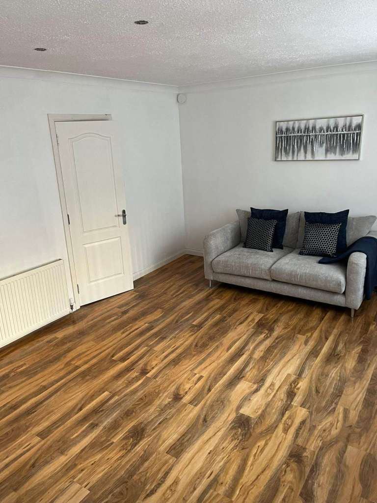 1-BEDROOM FLAT TO RENT – ROSEMOUNT