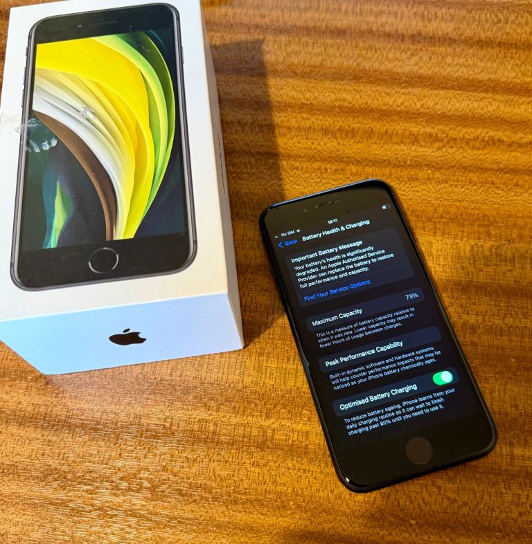 Apple iPhone SE 2020 64GB, Black, Unlocked, 73% Battery | in Aberdeen ...