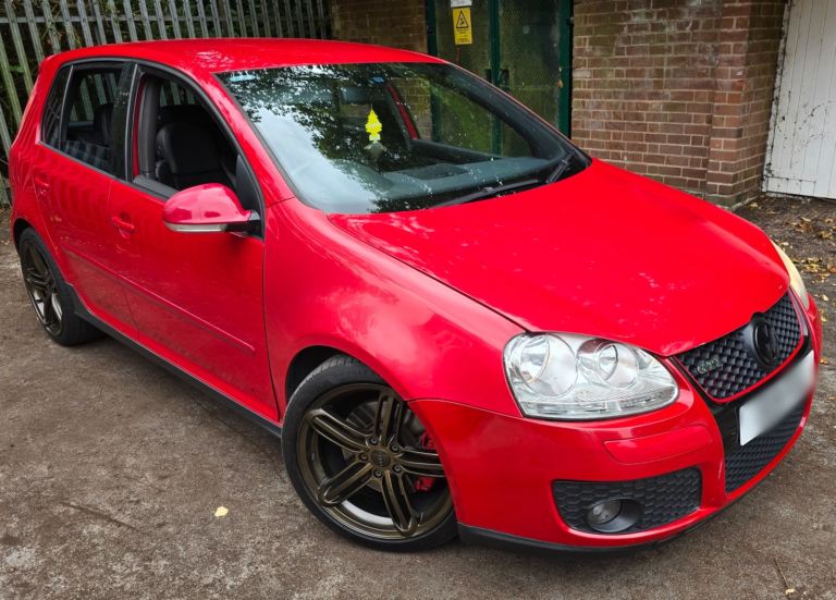 Volkswagen, GOLF, Hatchback, 2005, Semi-Auto, 1984 (cc), 5 doors