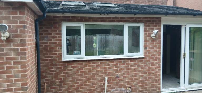 UPVC Double Glazed Window – White Frame, Good Condition
