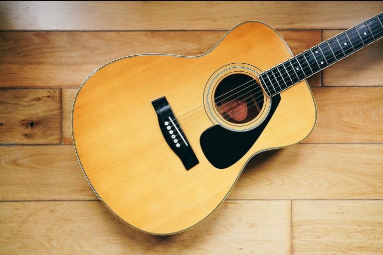 1970s Yamaha FG202 MIJ Nippon Gakki