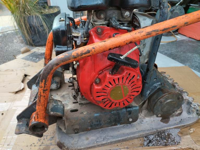 Belle wacker plate 4 stroke