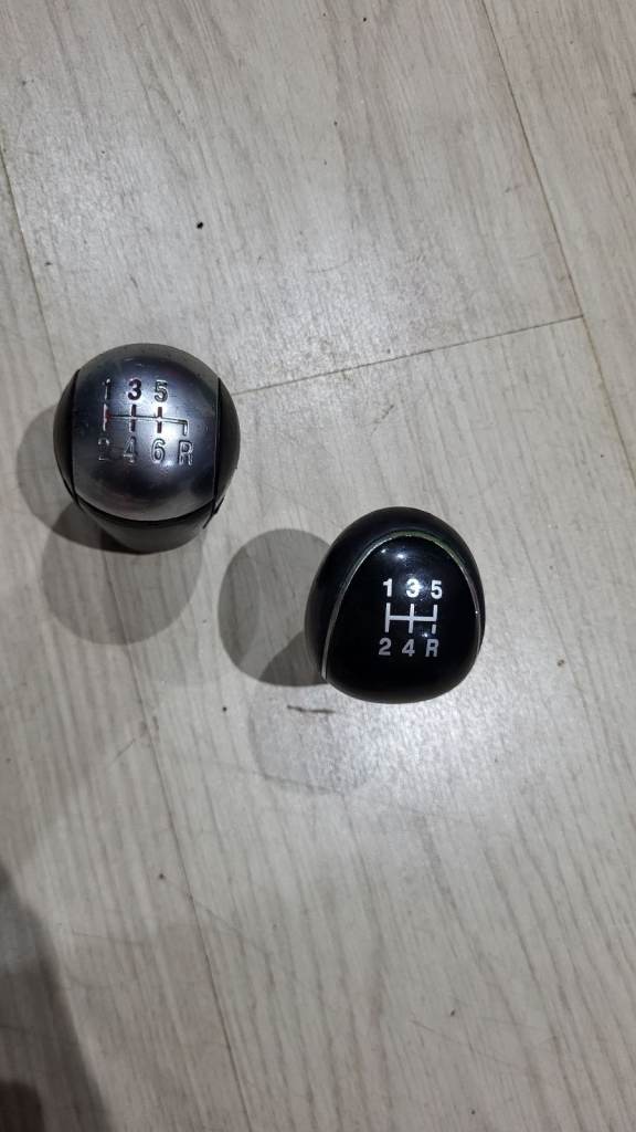 Ford focus gear knob