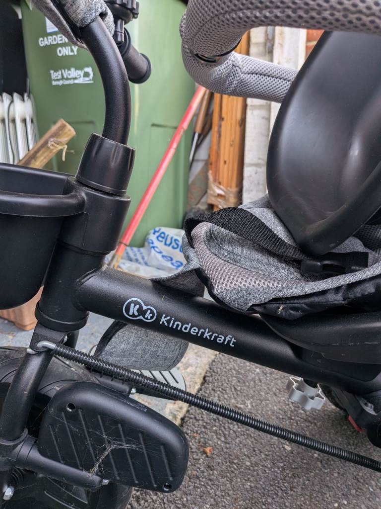 Child's trike 