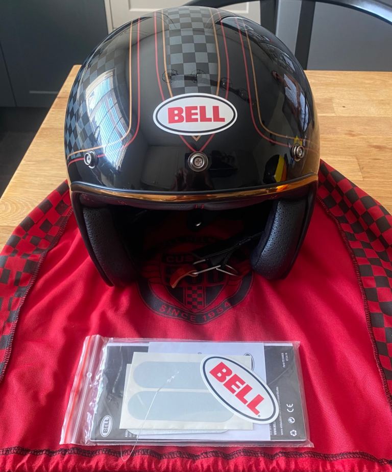 Bell Custom Helmet Size M 