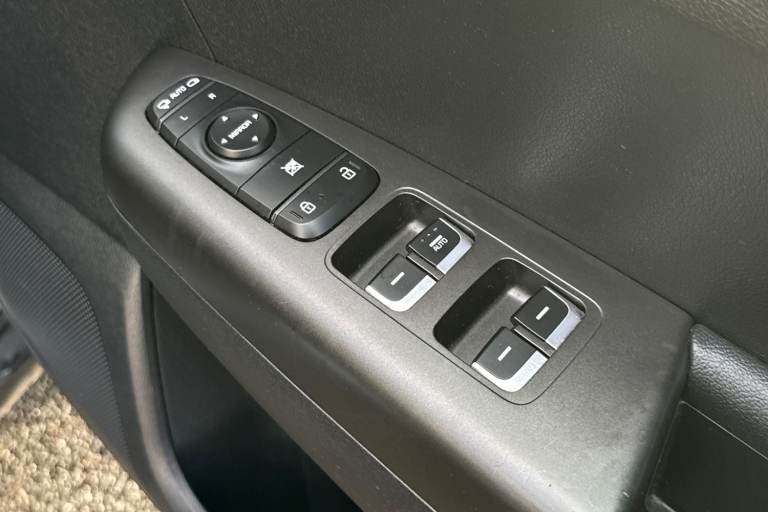 2020 Kia Sportage 1.6 GDi ISG 2 5dr SUV PETROL Manual