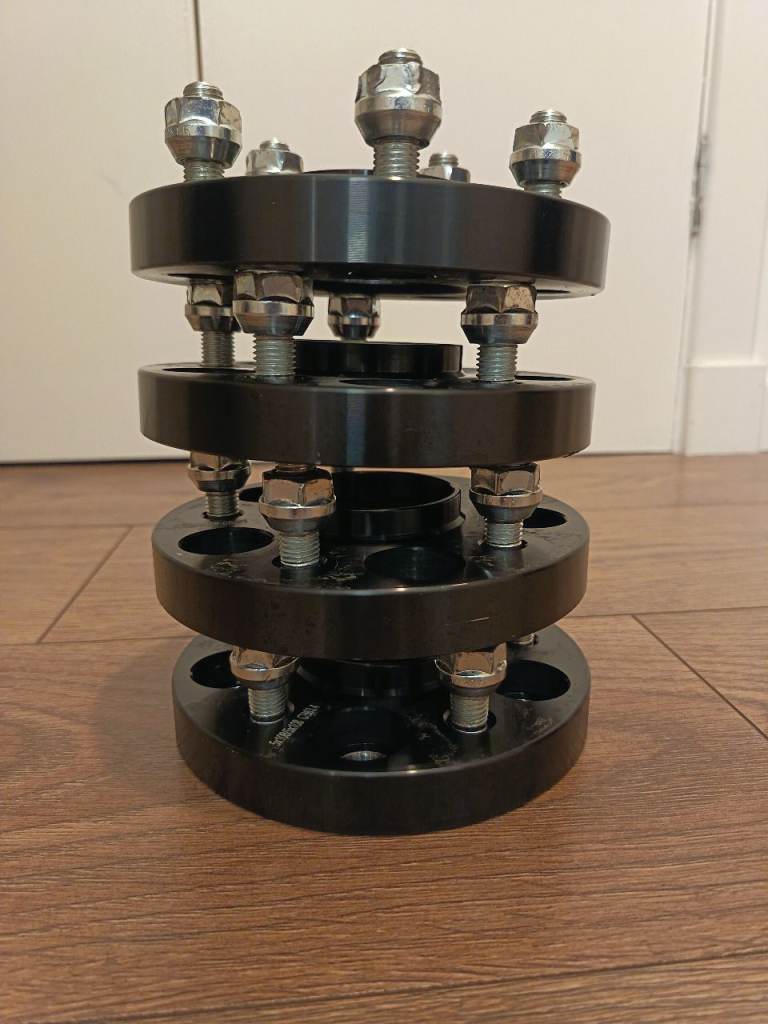 Alloy Wheel Spacers For Volvo C30 S40 V40 V50 20mm  Centric 5x108 63.4 x 4