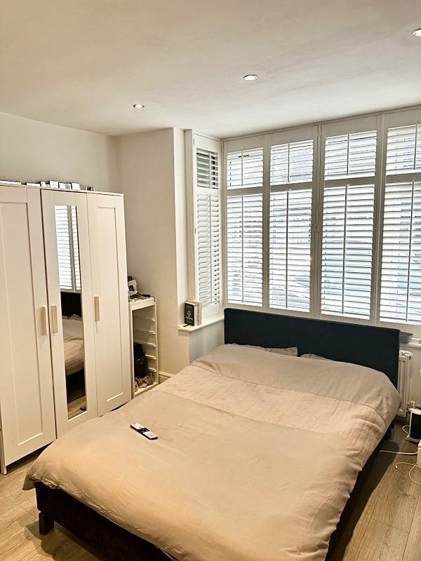 Rent Double Room Separate Own Bathroom  Chingford E4 