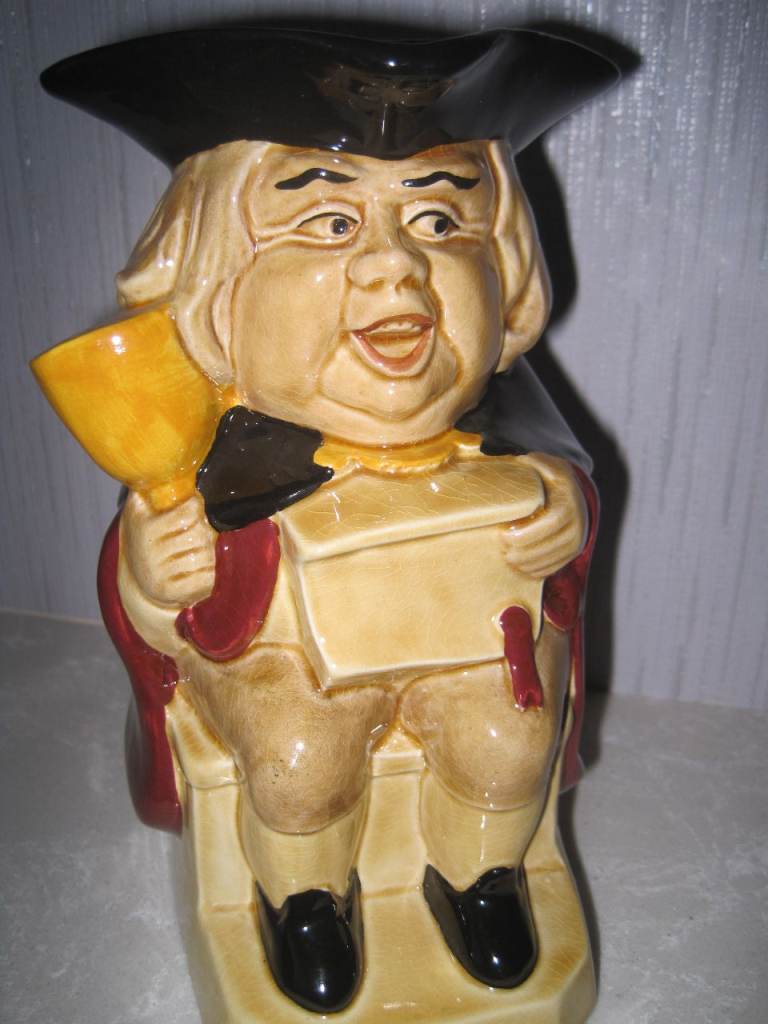 Vintage Toby Jug Figurine – Good Condition