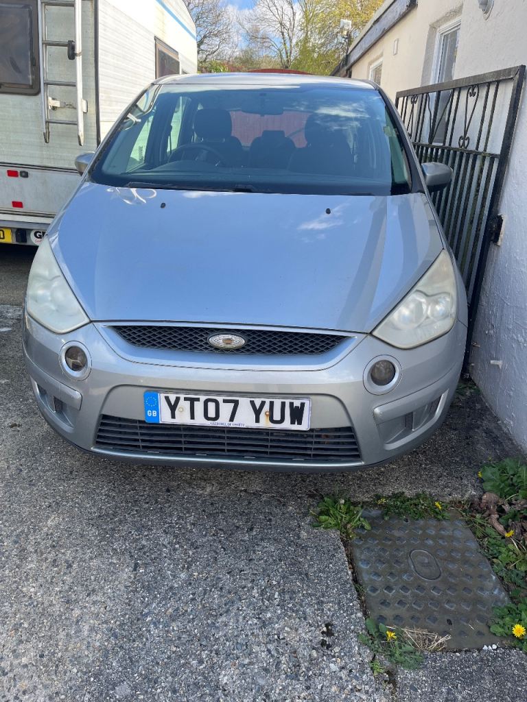 FORD S MAX 7  SEATER 