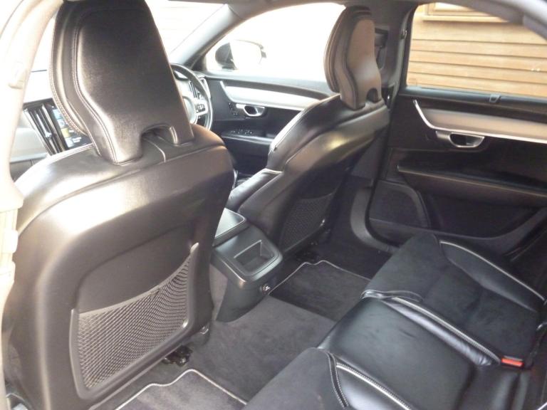 2020 Volvo V90 2.0 D4 R-Design Plus Auto Euro 6 (s/s) 5dr ESTATE Diesel Automatic