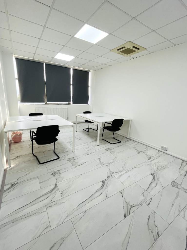 Medium offiice to rent in Park Royal NW10 